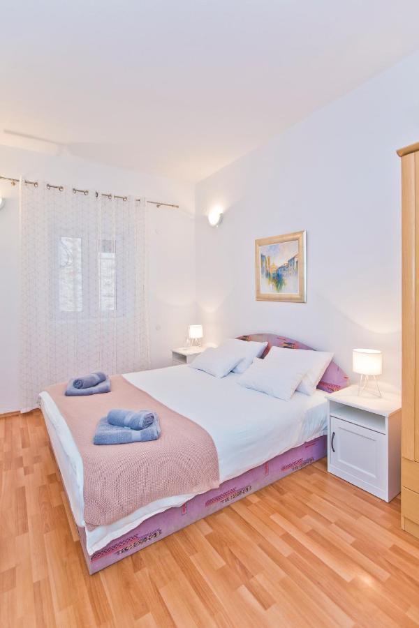 Ferienwohnung Apartman Toma Hvar Town Exterior foto